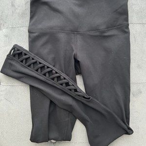 Yogalicious Criss-Cross Leggings